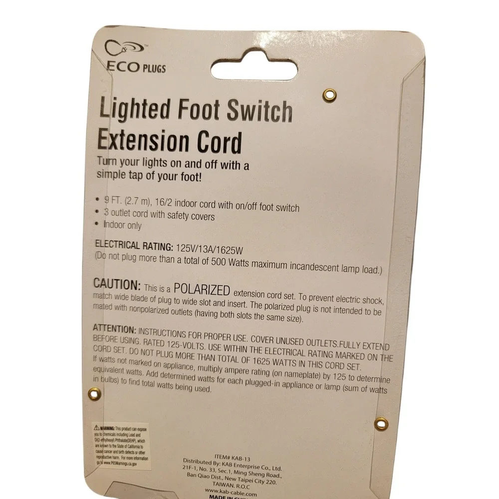 Eco Plugs Lighted Foot Switch Extension Cord 9ft 3 Outlet‎ Indoor Safety Covers